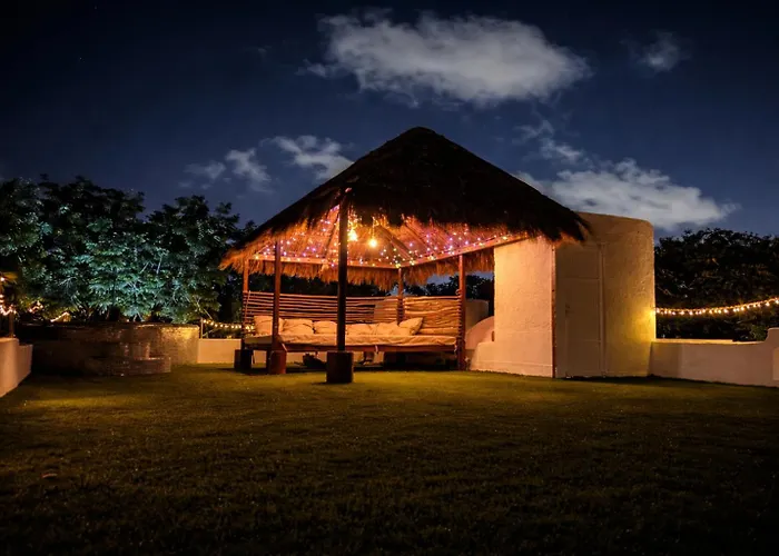 Villa Romantic Luxury With Rooftop Jacuzzi - 50m From *